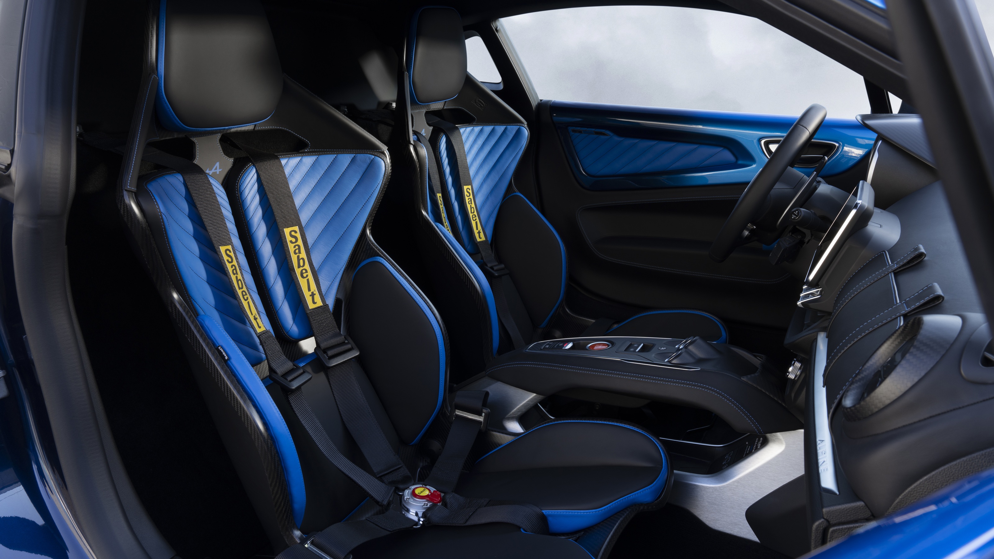 2025 Alpine A110 R Ultime interior