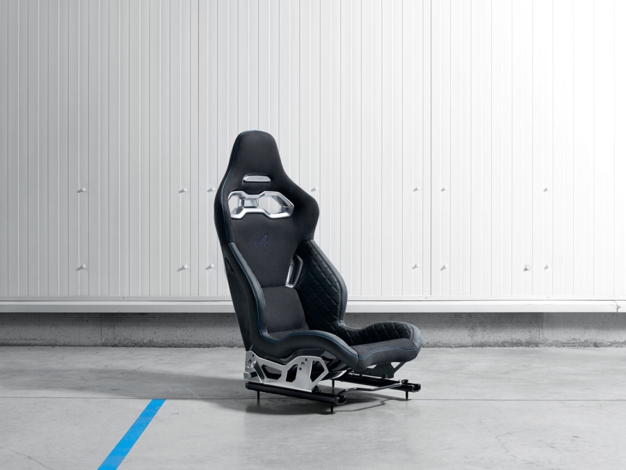 Sabelt bucket seat